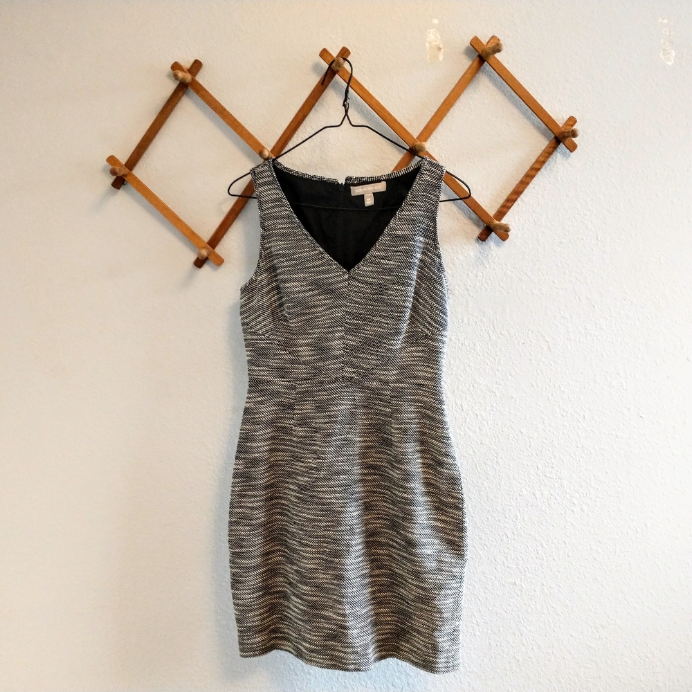 Banana Republic B&W Tweed Sheath Dress